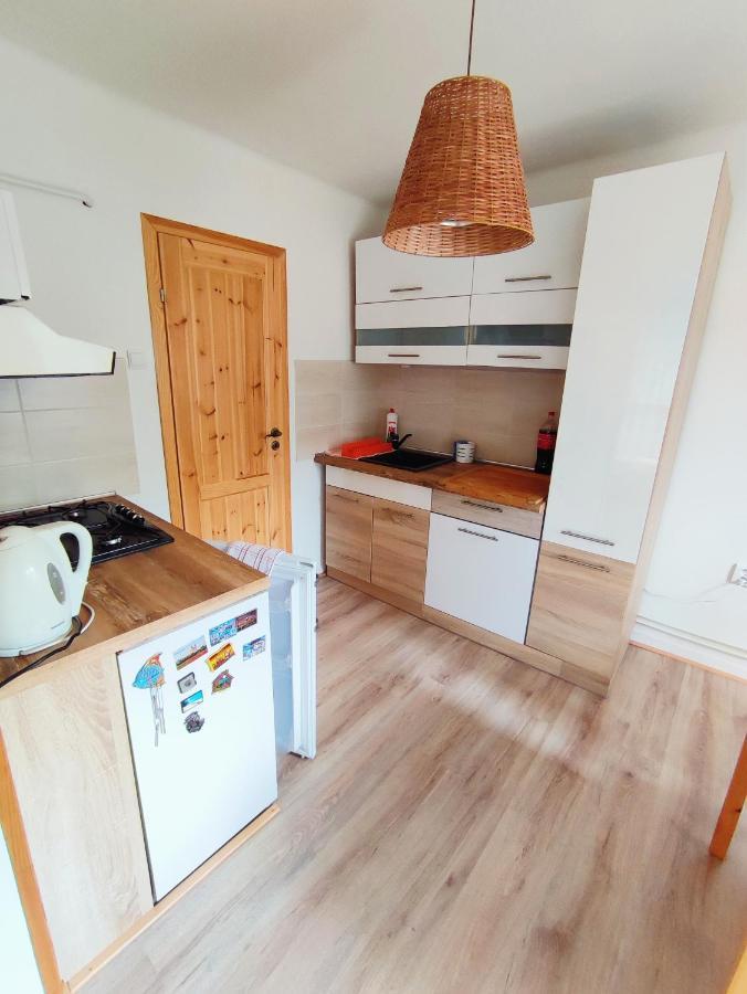 Apartman Pod Lesom Vysoke Tatry Ngoại thất bức ảnh